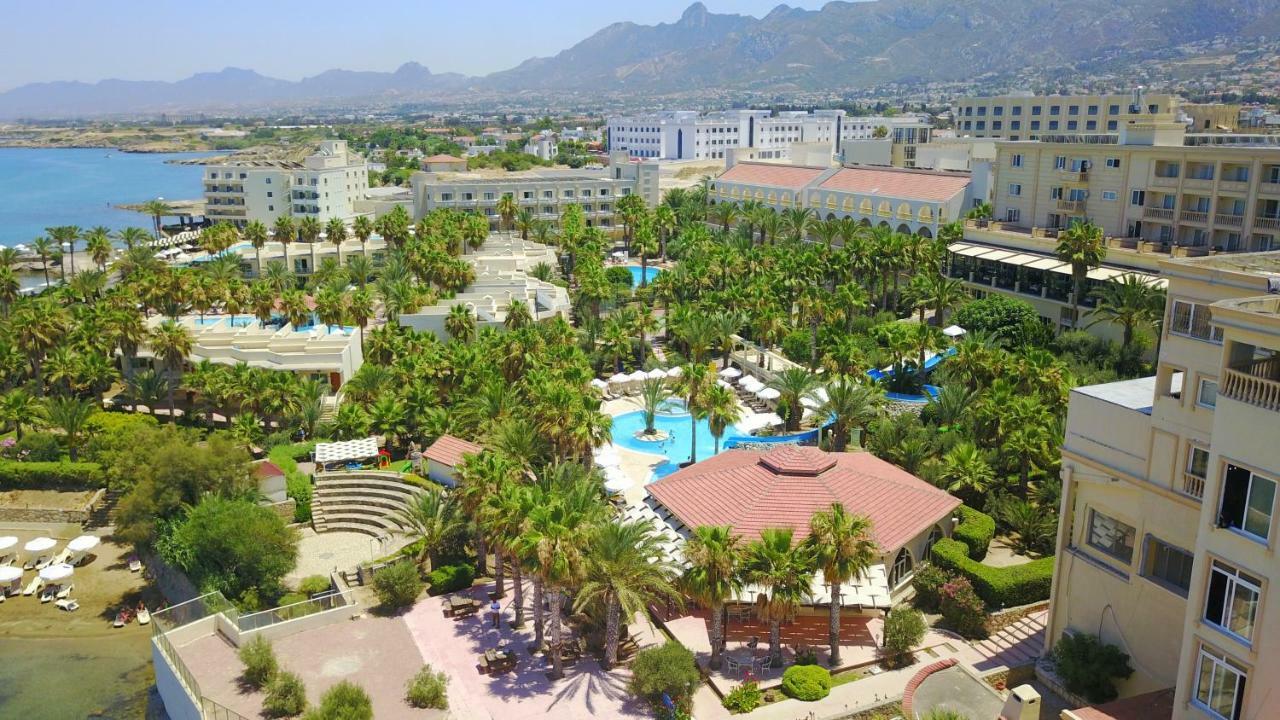 Oscar Beachfront Resort & Spa & Casino Cirénia Exterior foto